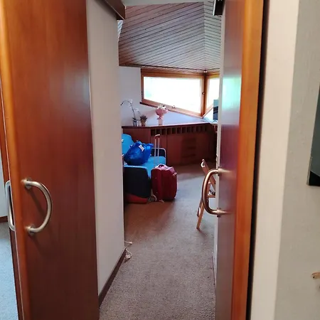 Apartment In Bella Vista Ai Piedi Del Cervino