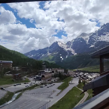 Apartment In Bella Vista Ai Piedi Del Cervino *